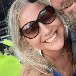 Meet your Posher, Kimmithy